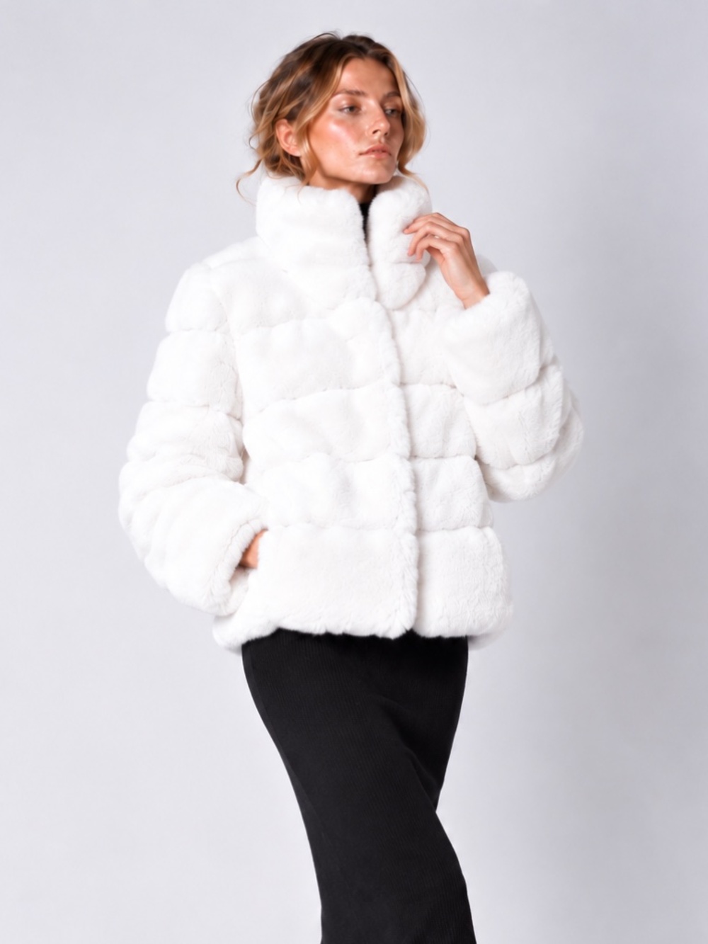 Donna Salyers Fabulous Furs Posh White Quilted Faux Fur Jacket XL